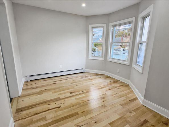 138 Windsor Parkway, Hempstead NY 11550