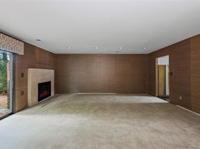 78 Hayloft Court, Huntington Station NY 11746