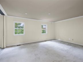 78 Hayloft Court, Huntington Station NY 11746