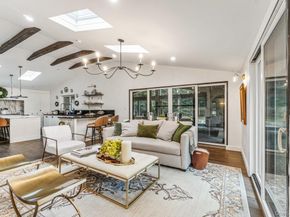 32 Rustic Gate Lane, Dix Hills NY 11746