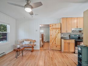 4 Wyandanch Trail, Ridge NY 11961