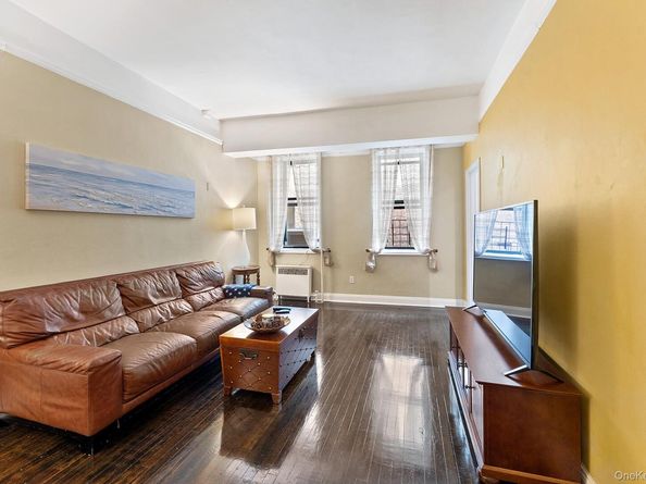 3875 Waldo Avenue 5M, Bronx NY 10463