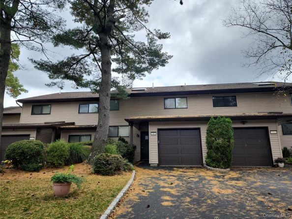 80 Northgate Circle, Melville NY 11747
