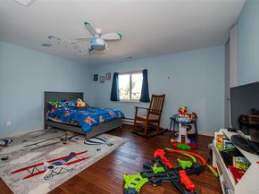 100 Daly Boulevard 1206, Oceanside NY 11572