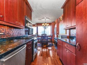 4-74 48th Avenue 17J, Long Island City NY 11109