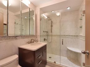 4-74 48th Avenue 17J, Long Island City NY 11109