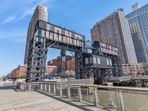 4-74 48th Avenue 17J, Long Island City NY 11109
