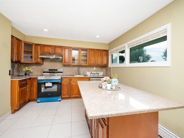 201 Sprucewood Drive, Levittown NY 11756