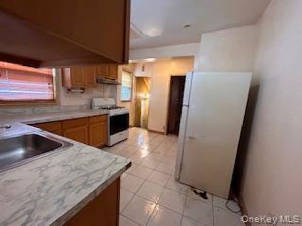 100-24 210th Street, Queens Village NY 11429