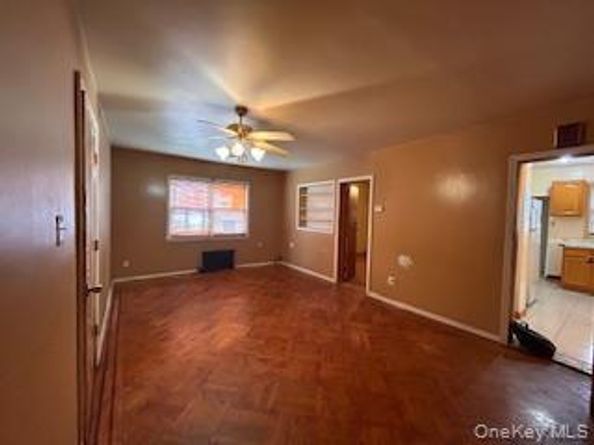 100-24 210th Street, Queens Village NY 11429