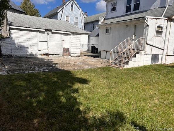 100-24 210th Street, Queens Village NY 11429