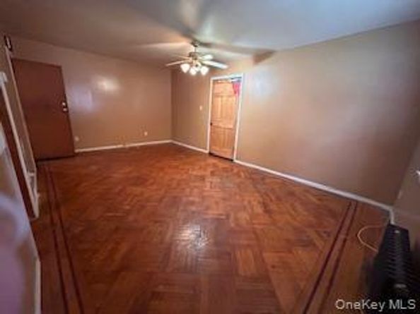 100-24 210th Street, Queens Village NY 11429