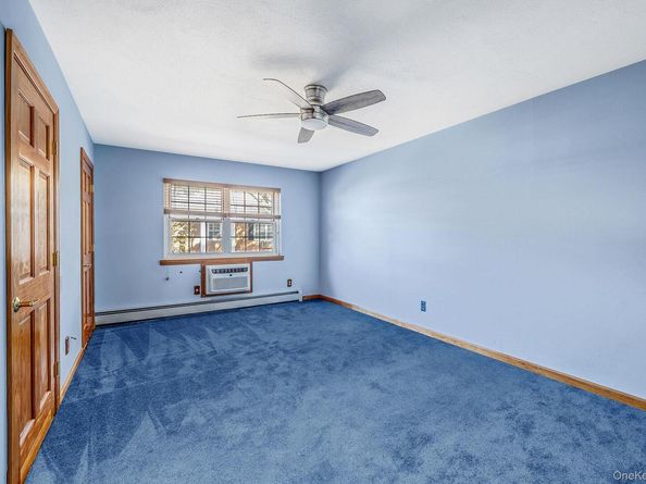 330 Lakeland Avenue 2H, Sayville NY 11782