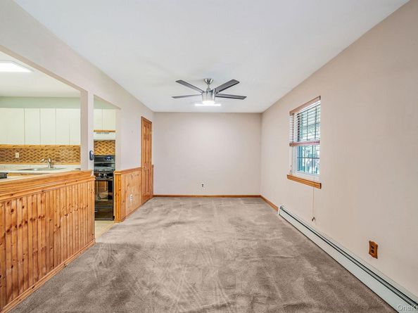 330 Lakeland Avenue 2H, Sayville NY 11782