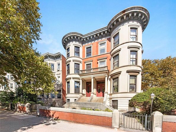 903 Saint Marks Avenue, Brooklyn NY 11213