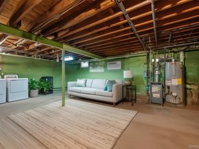 208 Dogwood Road, Valley Stream NY 11580