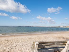 17 Whiting Road, East Quogue NY 11942