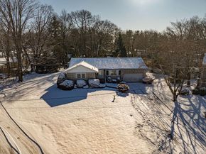 46 Crestwood Drive, Huntington Station NY 11746