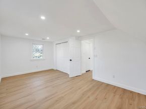 15 Ocean Avenue, East Quogue NY 11942