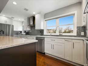 3 Neptune Place, Massapequa NY 11758