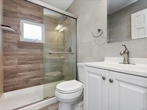 3 Neptune Place, Massapequa NY 11758