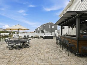 3 Neptune Place, Massapequa NY 11758