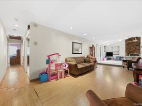 17 Wilson Lane, Bethpage NY 11714