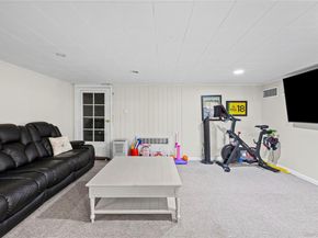 527 Spruce Lane, East Meadow NY 11554