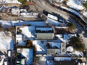 19611 Pompeii Avenue, Hollis NY 11423