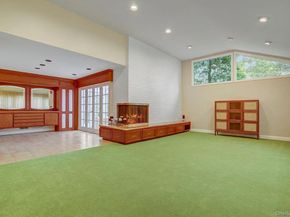 25 North Drive, Great Neck NY 11021