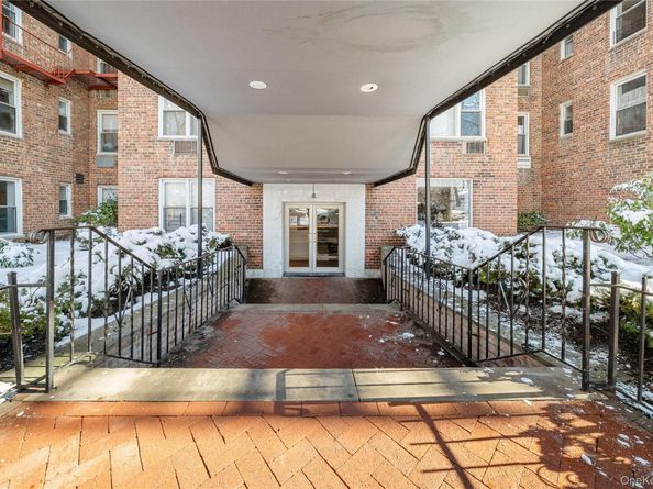 6200 Riverdale Avenue 7A, Bronx NY 10471