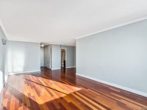 152-18 Union Turnpike 8S, Flushing NY 11367