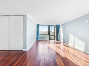 152-18 Union Turnpike 8S, Flushing NY 11367