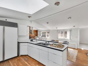 15 Community Road, Coram NY 11727