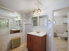 15 Community Road, Coram NY 11727