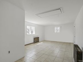 15 Community Road, Coram NY 11727