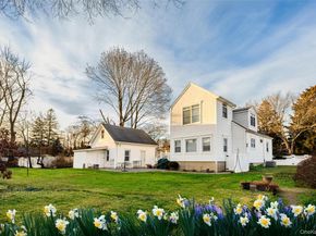 64 Smith Street, Greenlawn NY 11740