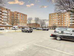 149-30 88th Street 6J, Lindenwood NY 11414