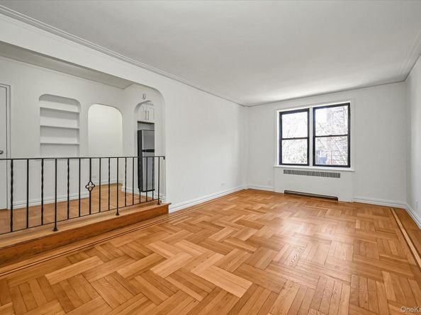 2685 Creston Avenue 4H, Bronx NY 10468