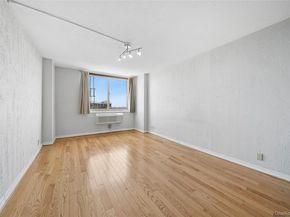 11817 Union Turnpike 21K, Forest Hills NY 11375