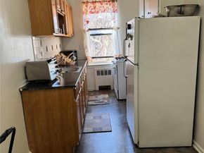 745 E 231st Street 3F, Bronx NY 10466