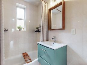 118-11 84th Avenue 301, Kew Gardens NY 11415