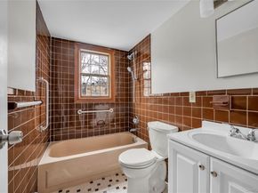 29 Glen Cove Drive, Glen Head NY 11545