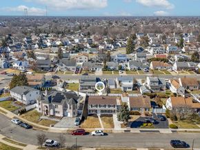 28 Candle Lane, Levittown NY 11756