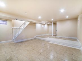 119-23 177th Place, Saint Albans NY 11434