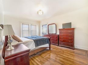 119-23 177th Place, Saint Albans NY 11434