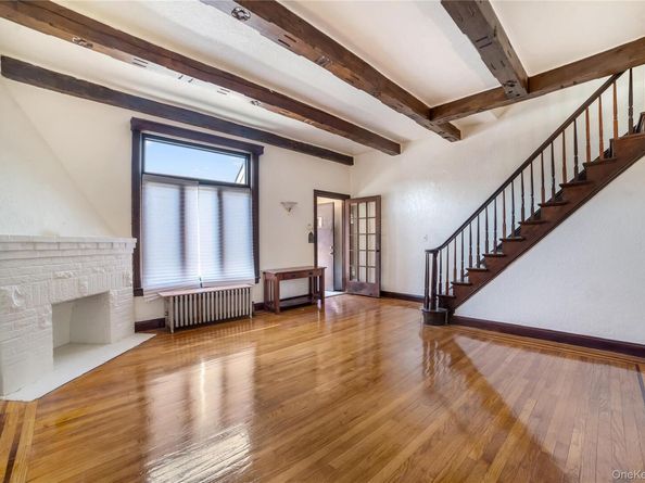 119-23 177th Place, Saint Albans NY 11434