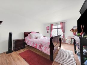 15 Birchwood Road, Medford NY 11763