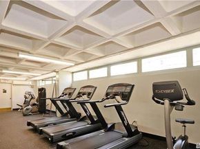 152-18 Union Turnpike 9 J, Flushing NY 11367