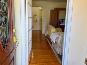 586 Stratford Road, North Baldwin NY 11510